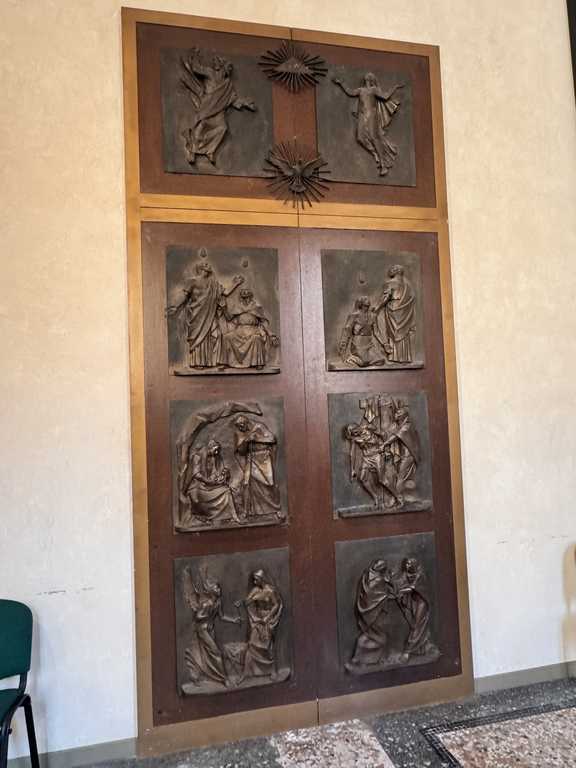 MILANO - Porta in bronzo Certosa